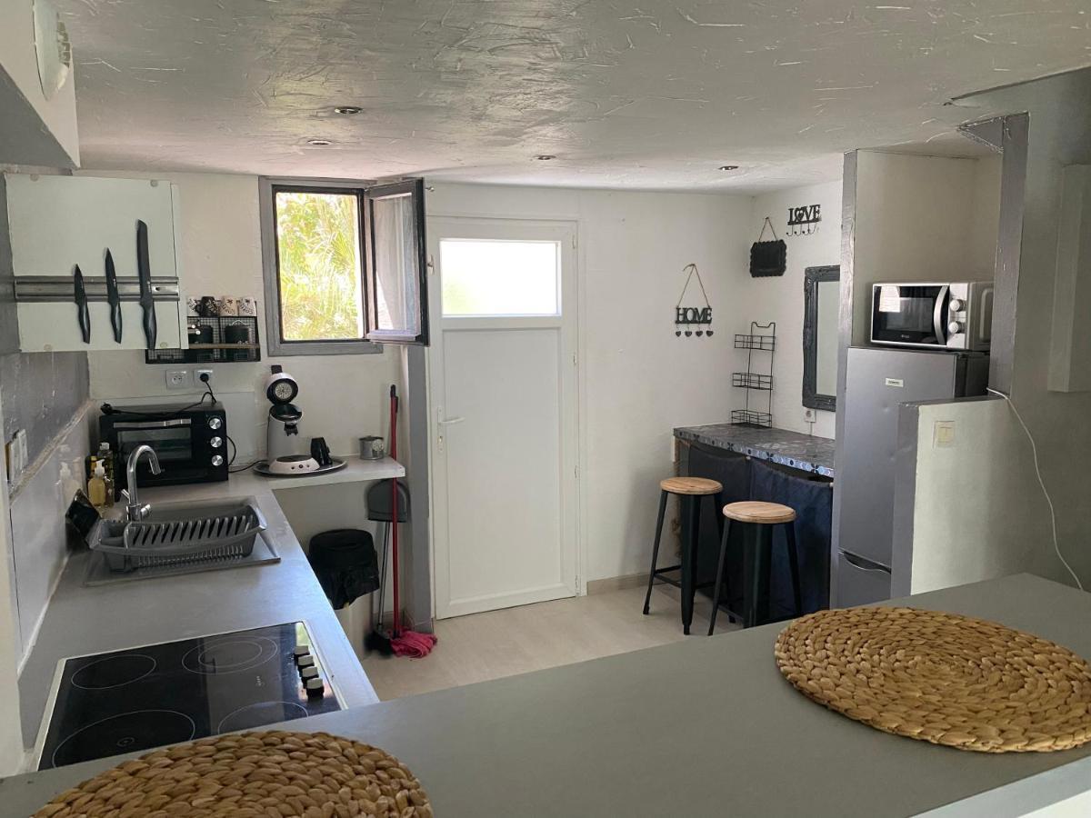 Un Duplex Pour 4 Personne Residence De Vacances アルル エクステリア 写真